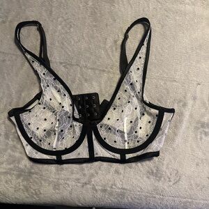 Victoria’s Secret bra